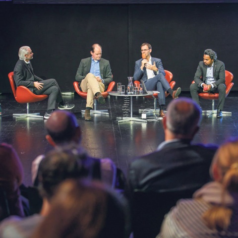 Moderator Stefan Hagen, Klaus-Dieter Koch, Landeshauptmann Markus Wallner und Colin Fernando von Brand Trust standen dem Publikum beim Markenkonvent Rede und Antwort. <br><br>Fotos: Bernd Hofmeister, Marek Knopp