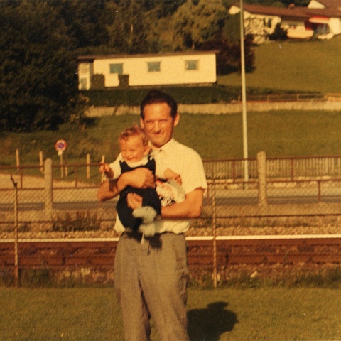 Mein Vater und ich in den frühen 70er-Jahren.