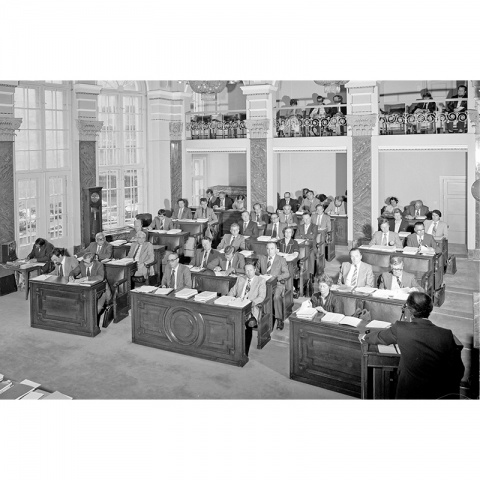 Plenarsitzung im alten Landtagssaal im Jahre 1979. Foto: Vorarlberger Landesbibliothek/Sammlung Helmut Klapper