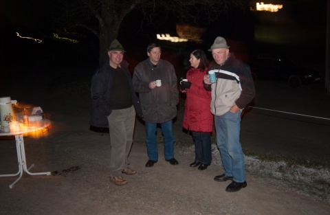 Glühweintrinken im Advent in Röns im Jahr 2006. Foto: Vorarlberger Landesbibliothek/Sammlung Reinold Amann