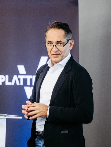 Unternehmer Hubert Rhomberg, Gründervater der Plattform V. Foto:Frederick Sams