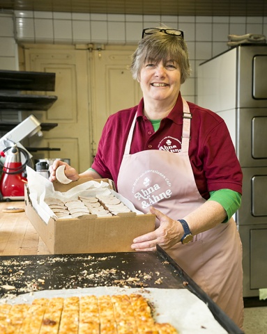 Lebkuchen und Keckse backen für die Adventszeit in der Bludenzer Mühlegasse. Foto: Dietmar Mathis