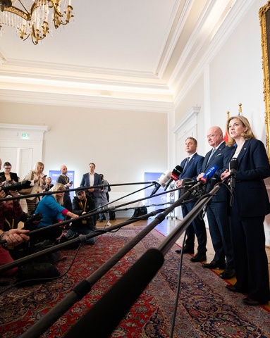 Österreichische Bundesregierung, Kritik von Ökonom Stadelmann: „Klimaneutralität bis 2040 ist in Österreich unter realistischen Annahmen nur zu hohen Kosten erreichbar.“ Foto: BMEIA/Michael Gruber